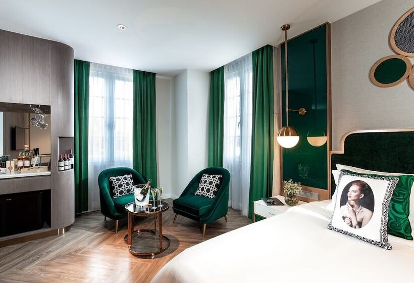 디럭스 룸, La Seine