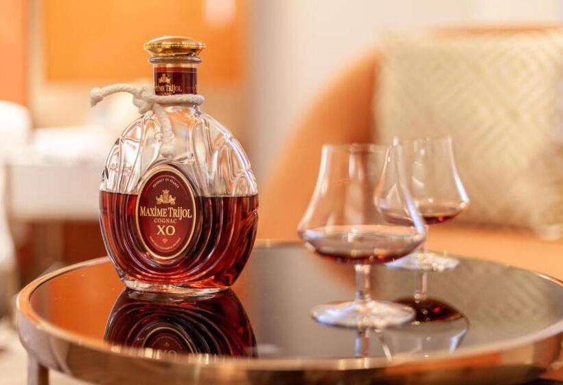 디럭스 룸, La Seine