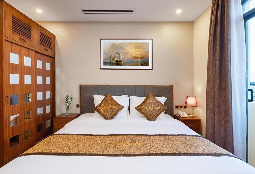 اتاق لوکس, Mercury Boutique