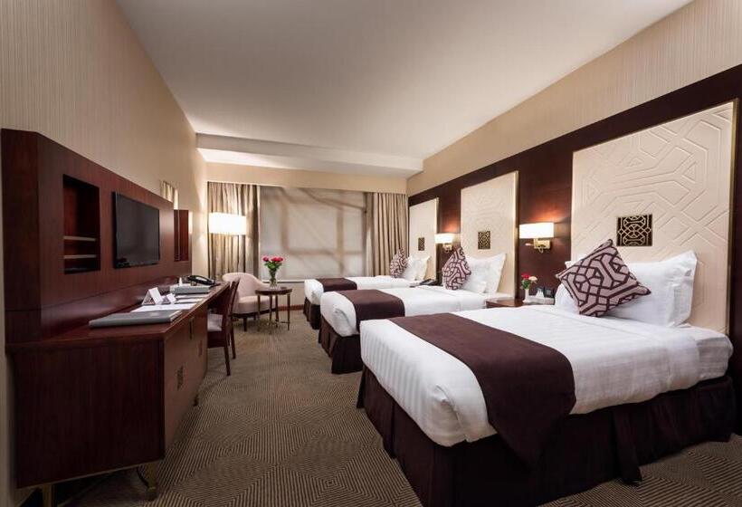 高级三人间, Rua Al Hijrah