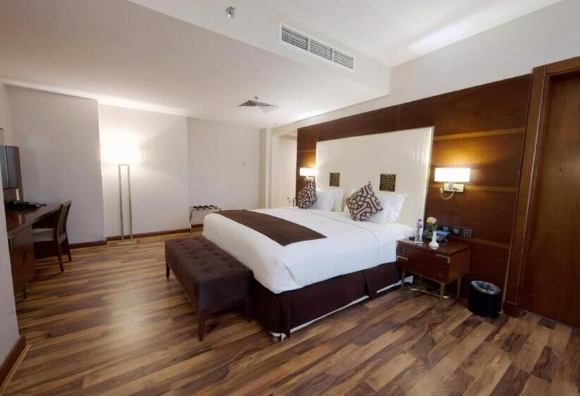 皇家两卧套房, Rua Al Hijrah