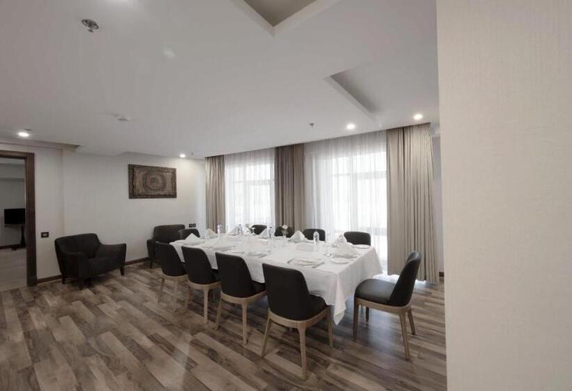 皇家两卧套房, Rua Al Hijrah