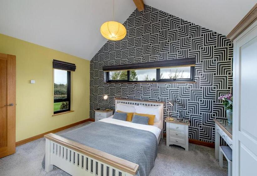 فيلا ديلوكس غرفة نوم, Shave Farm