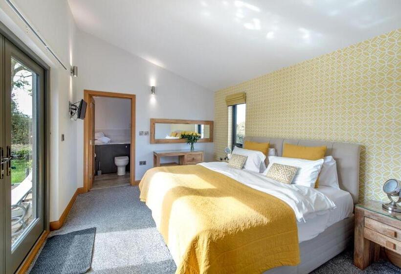 فيلا ديلوكس غرفة نوم, Shave Farm