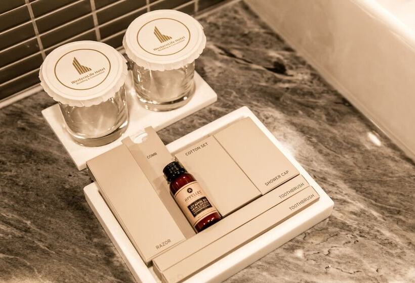 غرفة ديلوكس عائلية, Westernlife