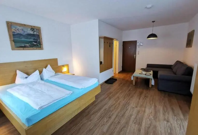 Comfort room with balcony, Garni Post
