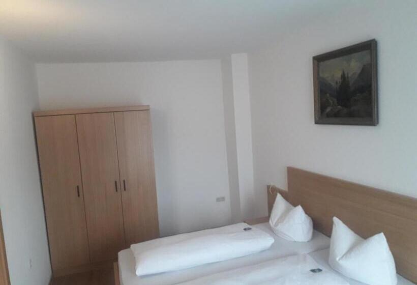 Comfort room with balcony, Garni Post