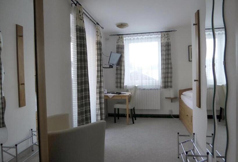 Номер Стандарт Индивидуальный, Garni Post