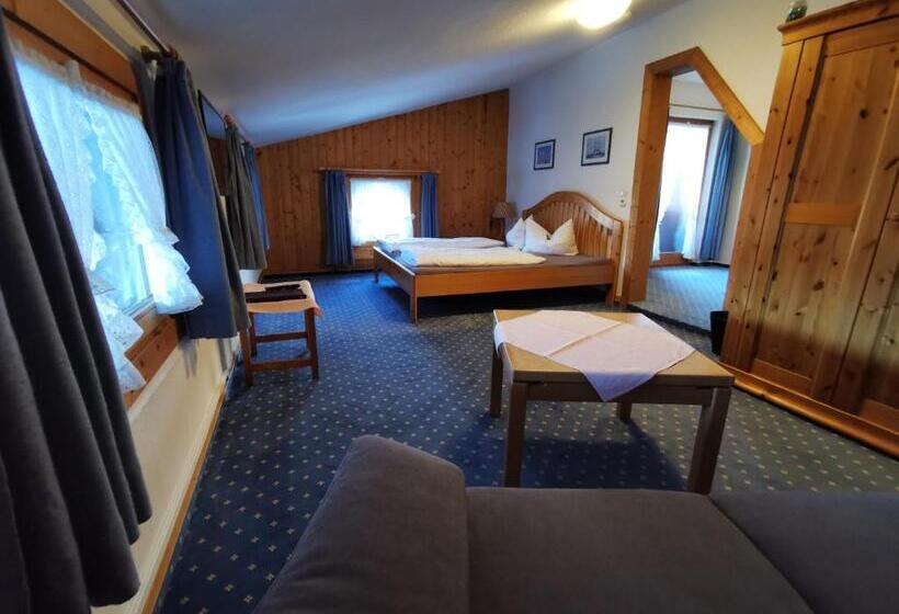 Апартаменты 1 Спальня, Garni Post