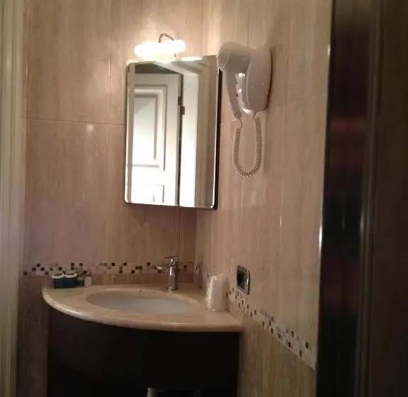Apartament z 1 Połączoną Sypialnią, La Dependance