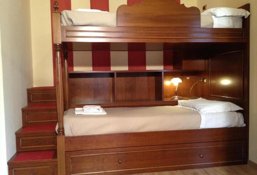 شقة من غرفة نوم واحدة متصلة, La Dependance