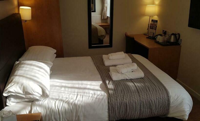 Номер Стандарт, The Wellington