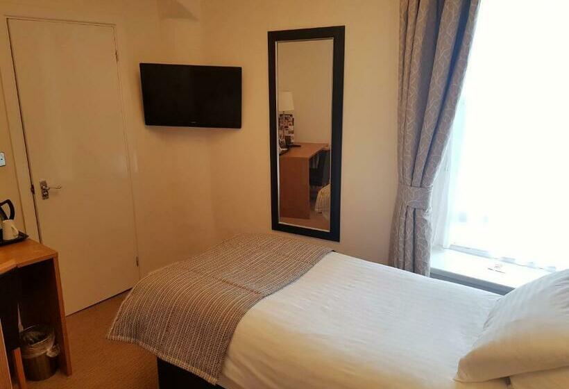 Номер Стандарт Индивидуальный, The Wellington