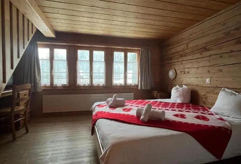 ファミリールーム, L Auberge De L Ours