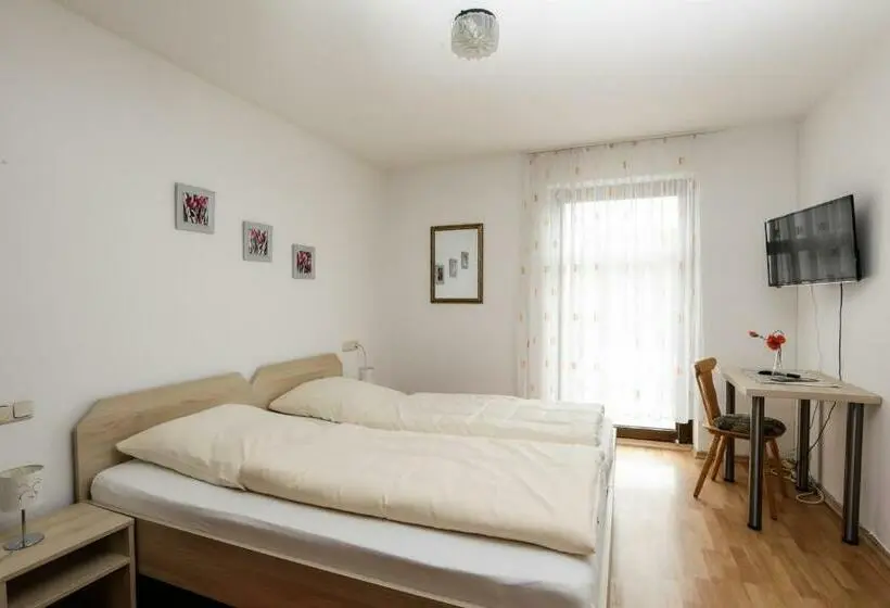 スタンダードルーム, Gasthof / Pension Götzfried