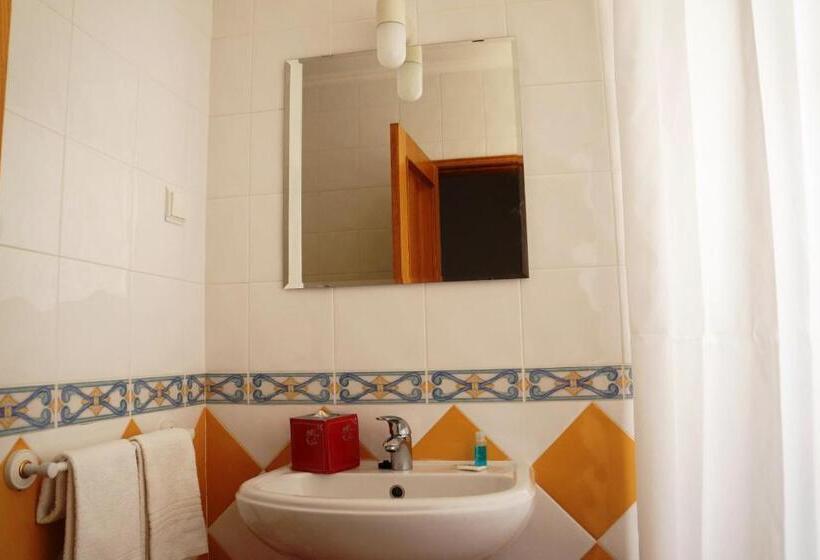 Апартаменты 1 Спальня, Oasis Beach Apartments