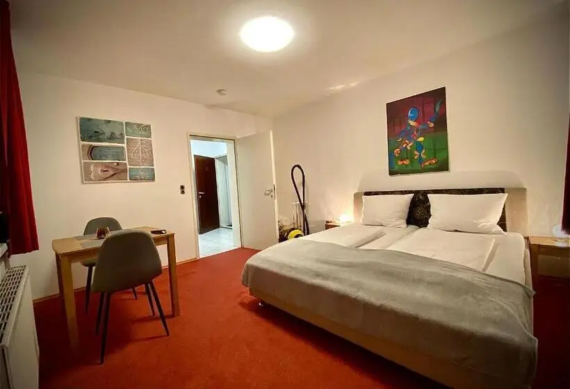 1ベッドルームアパートメント, Bed & Rooms, Wörgl