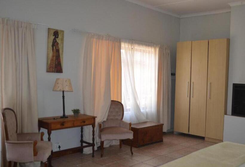 キングサイズベッドのクラシックルーム, Beyond Cui Bono