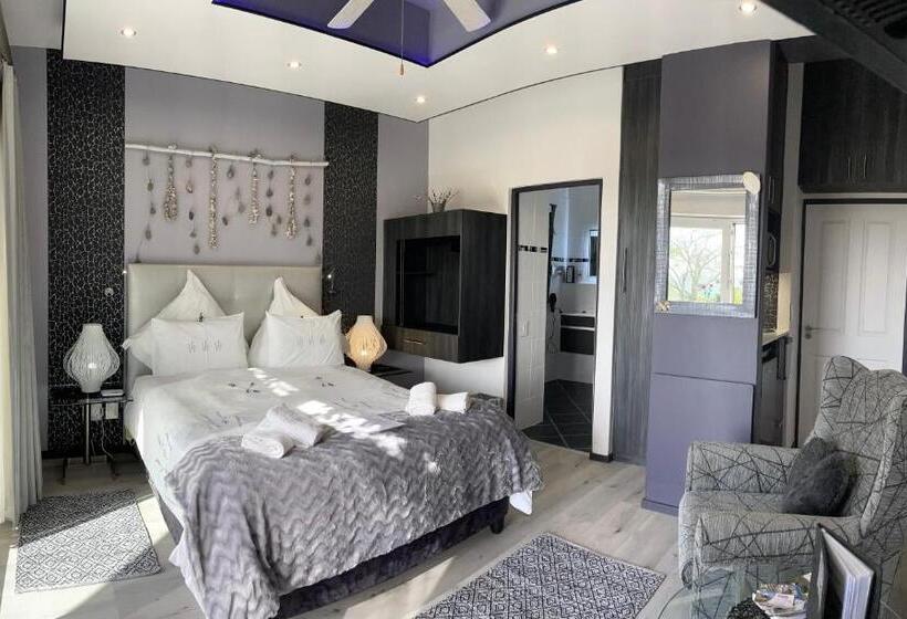 غرفة قياسية, Farr Out Guesthouse