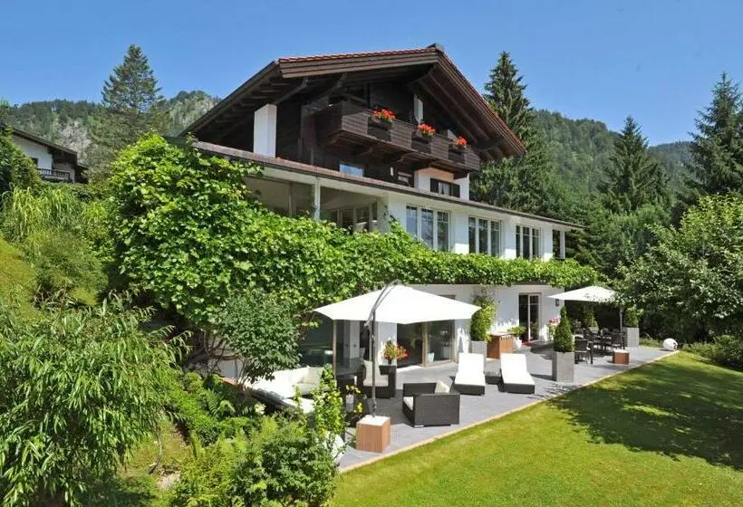 コンフォートルーム, Gästehaus Tanneck
