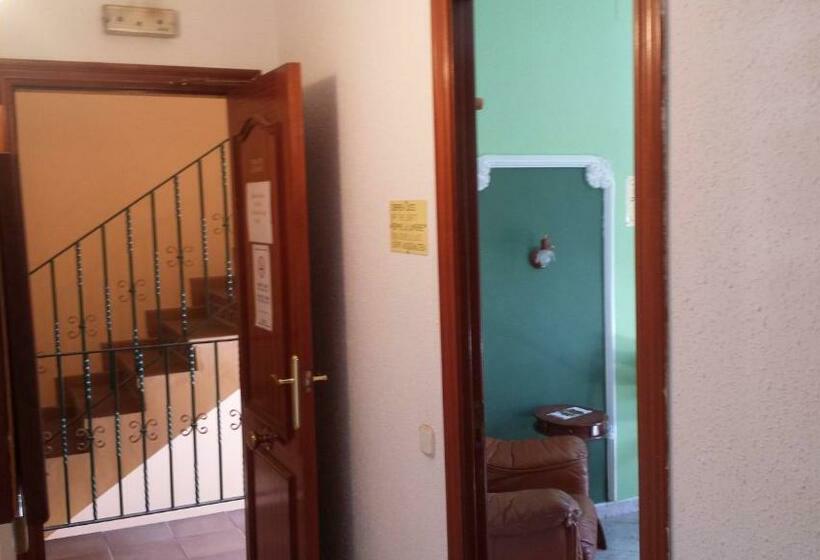 חדר סטנדרט, Hostal Porta De Ferro