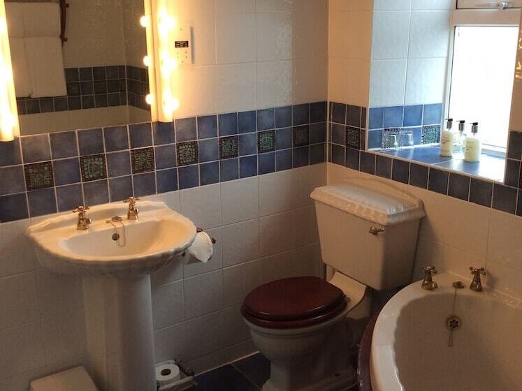 Семейный Номер Deluxe, The Old Coach House