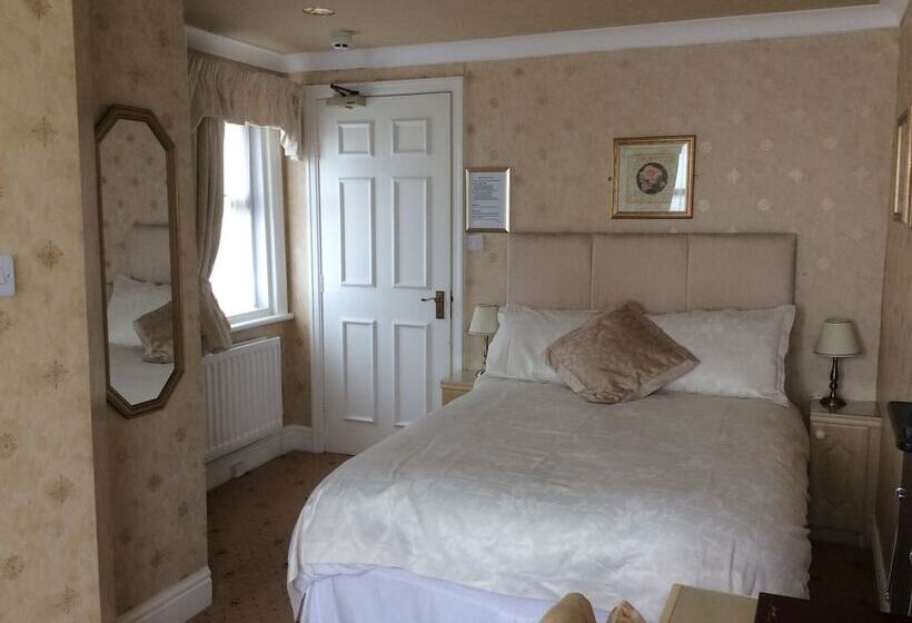 Номер Стандарт, The Old Coach House