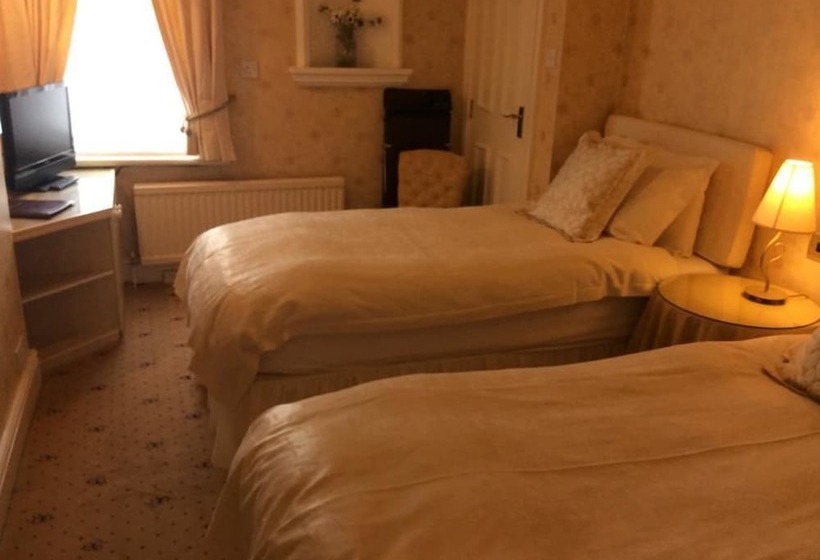 Номер Стандарт, The Old Coach House