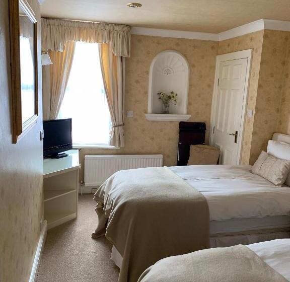 Семейный Номер Классика, The Old Coach House