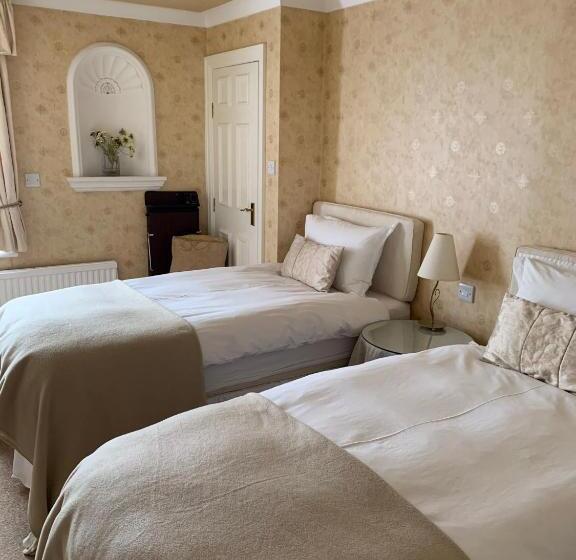 Семейный Номер Классика, The Old Coach House