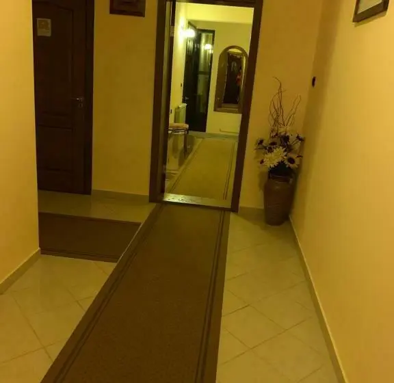 اتاق استاندارد, Pensiunea Imperial