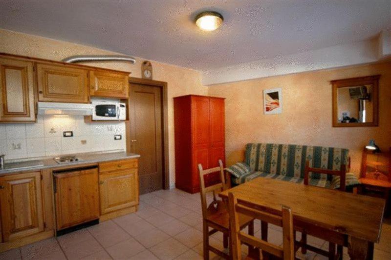 标准工作室, Residence Les Lacs