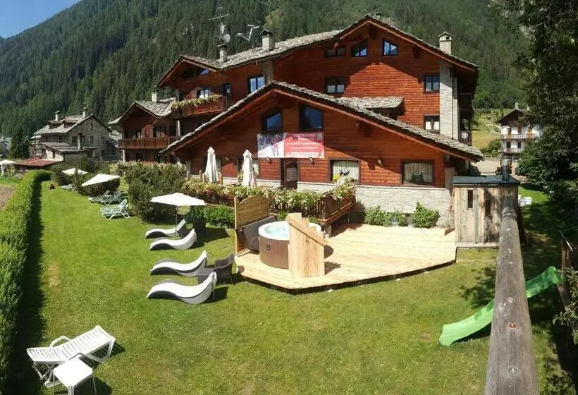 استودیوی استاندارد, Residence Ruetoreif