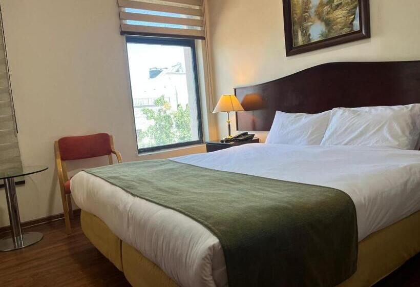 デラックスルーム, Rozana