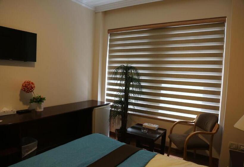 ファミリースイートの２ベッドルーム, Rozana