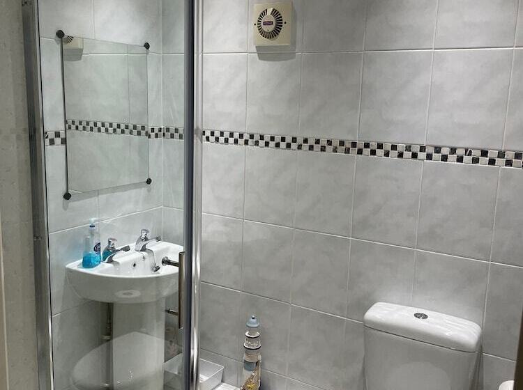 غرفة قياسية فردية حمام مشترك, Aabba Guest House