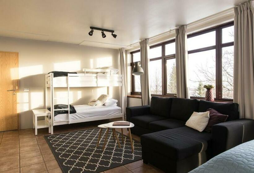 اتاق سوپریور خانوادگی, Farmhotel Efstidalur