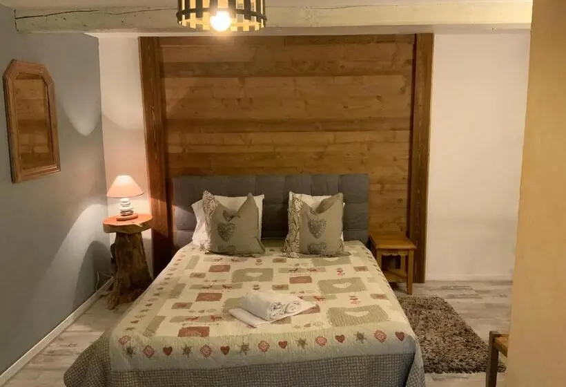 ベーシックルーム, Auberge De La Grange Spa & Sauna