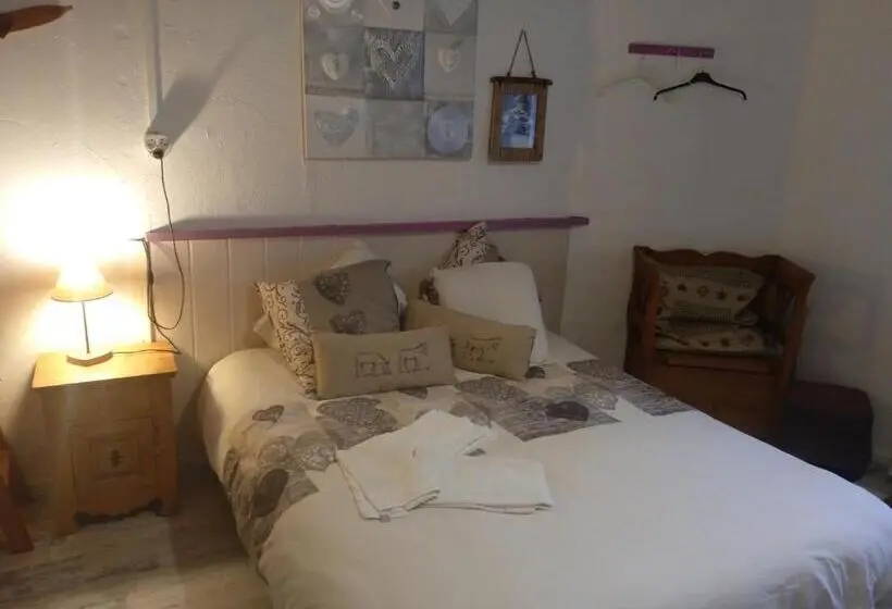 エコノミールーム, Auberge De La Grange Spa & Sauna