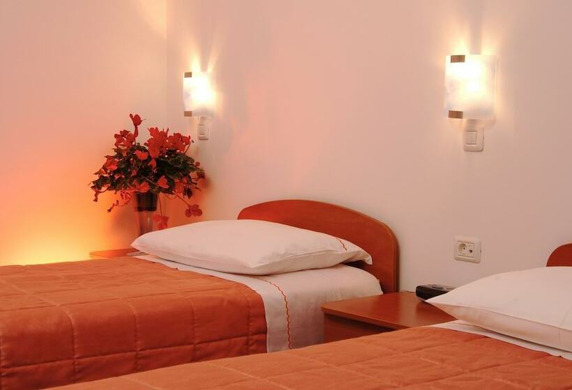 اتاق استاندارد, Guesthouse Bajc