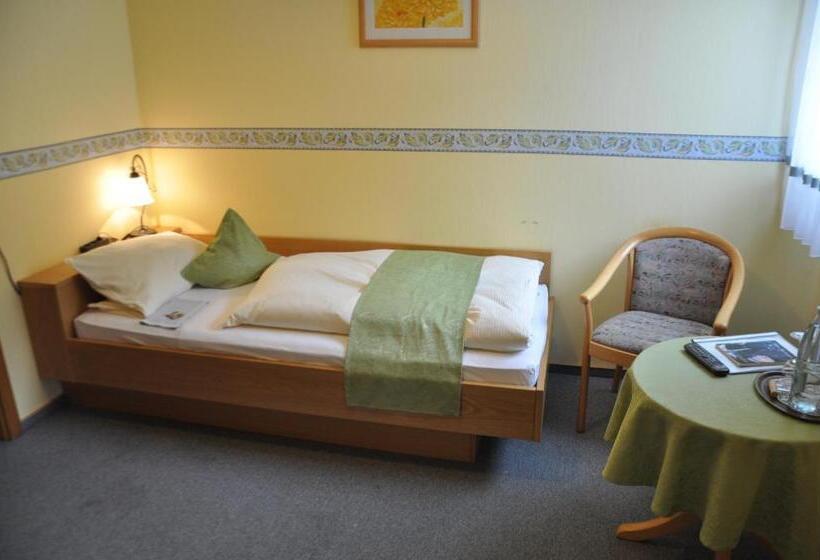 חדר סטנדרט יחיד, Gutsschänke Sennerhof