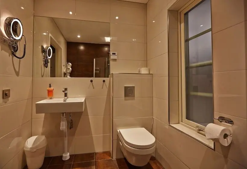 اتاق لوکس, Lapland Lodge