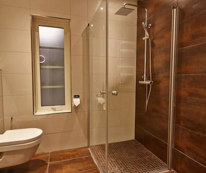 اتاق لوکس, Lapland Lodge