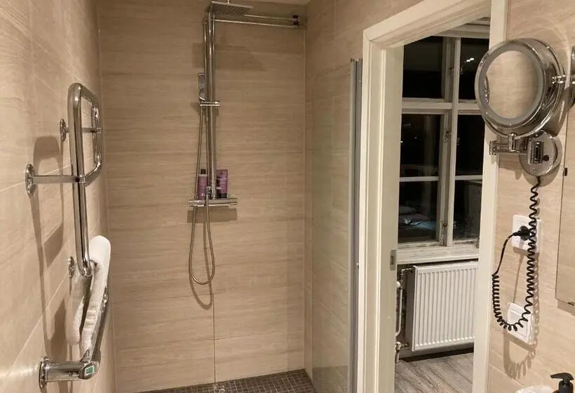اتاق استاندارد, Lapland Lodge