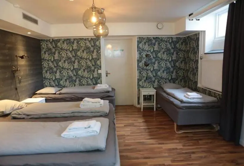 اتاق خانوادگی, Lapland Lodge