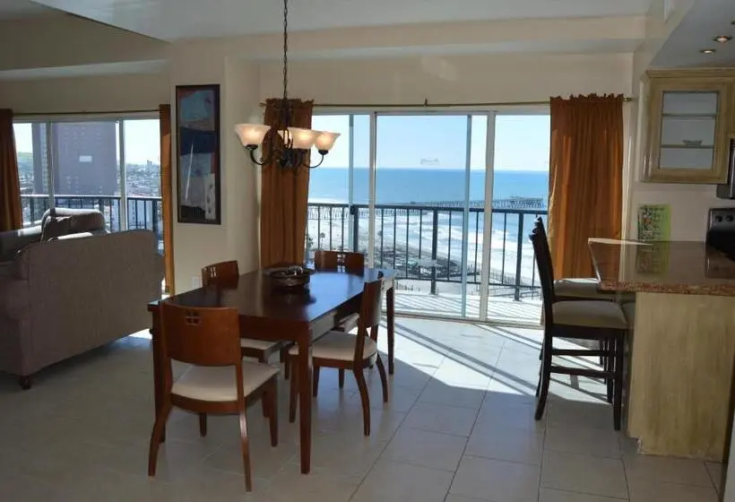 ２ベッドルームアパートメント, Rosarito Inn