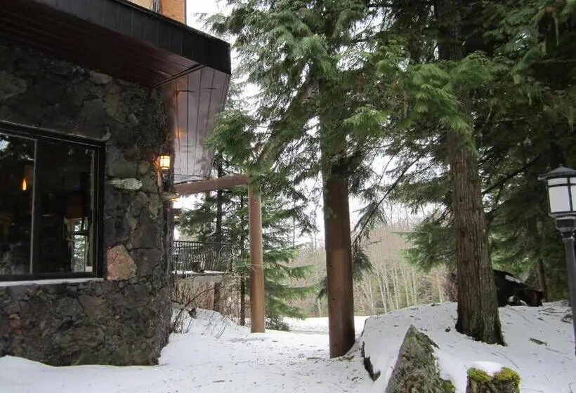 اتاق استاندارد با بالکن, The Lodge At Skeena Landing