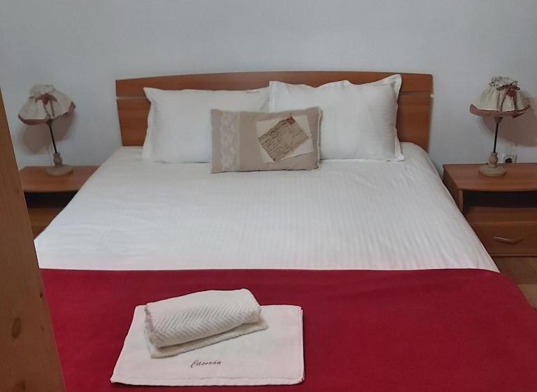 4인용 스탠다드 룸, Camere De Inchiriat Cascada