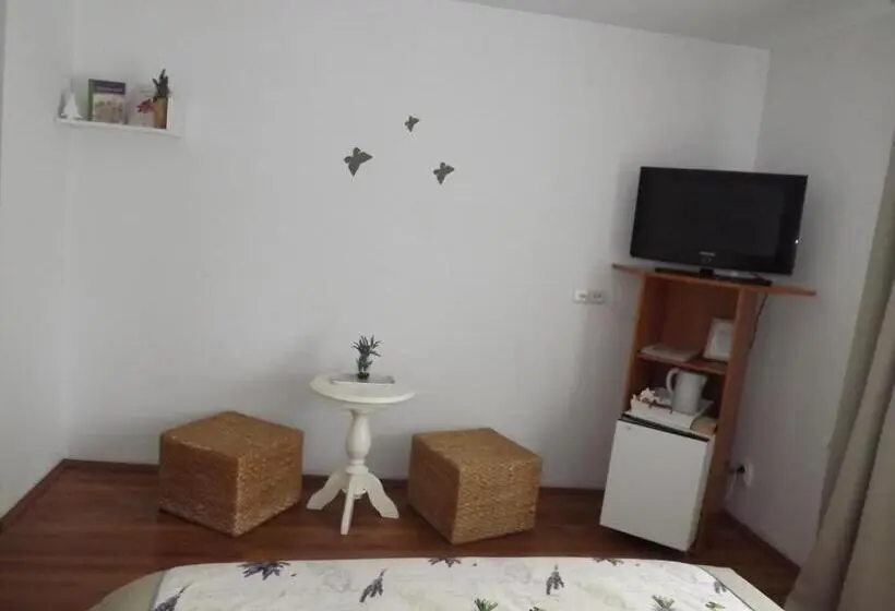 バスタブ付きデラックスルーム, Camere De Inchiriat Cascada