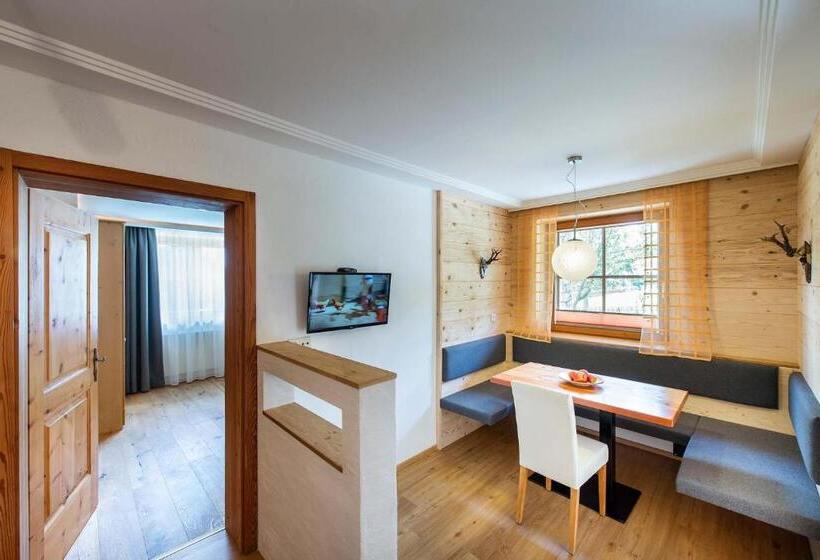 テラスつきの2ベッドルームアパートメント, Haus Christophorus